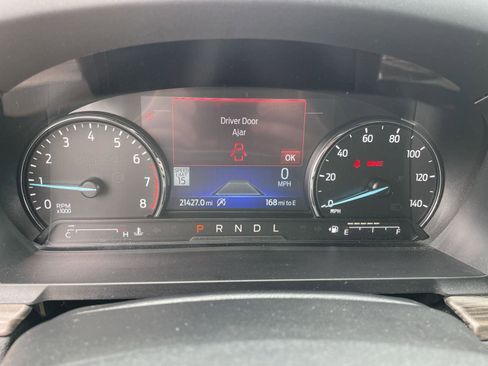 Used 2024 Ford Explorer Limited w/ Equipment Group 301A AWD/4WD image 18