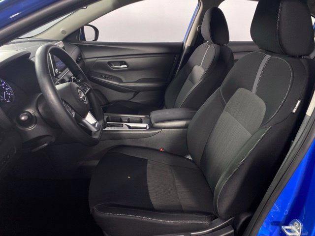 Used 2025 Nissan Sentra SV FWD image 14