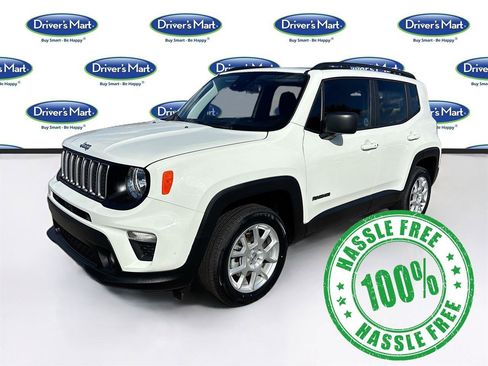 Used 2022 Jeep Renegade Latitude w/ Sun/Sound Group image 3