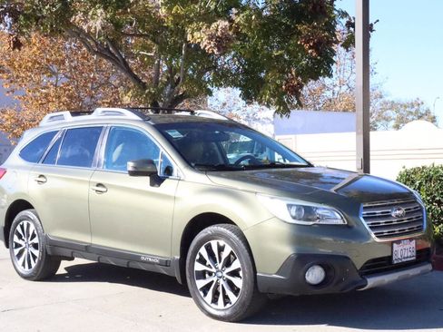 Used 2015 Subaru Outback 2.5i Limited image 22