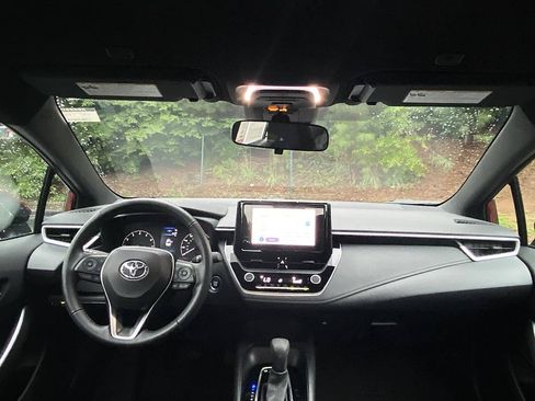 Certified 2024 Toyota Corolla SE FWD image 22