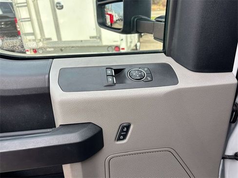 Used 2020 Ford F450 XL w/ Power Equipment Group image 9