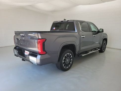 Used 2023 Toyota Tundra Limited w/ Power Package AWD/4WD image 5