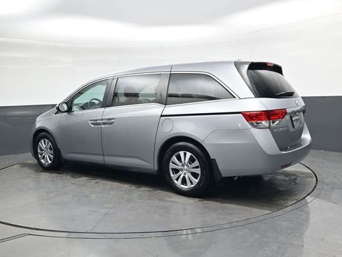 Used 2016 Honda Odyssey SE image 6
