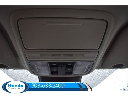 New 2026 Honda Odyssey Touring image 18