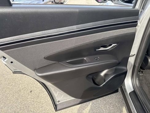 Used 2023 Hyundai Tucson SEL w/ Convenience Package image 19