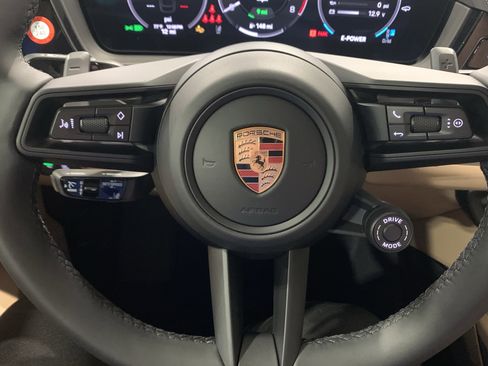 New 2026 Porsche Cayenne E-Hybrid Coupe image 16