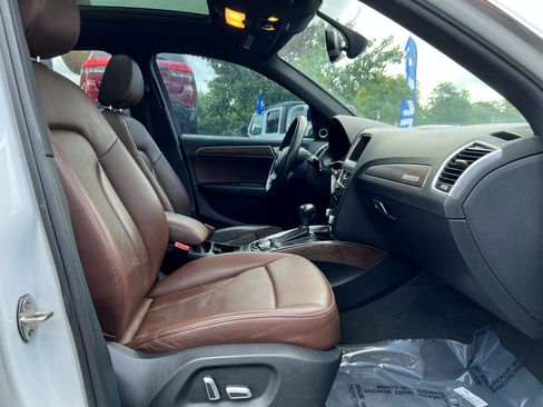 Used 2016 Audi Q5 2.0T Premium Plus w/ Technology Package image 16