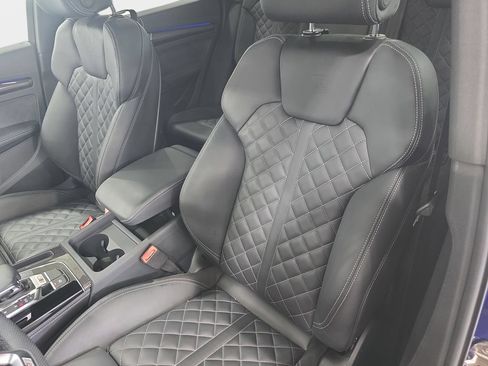 Used 2025 Audi SQ5 Premium Plus AWD/4WD image 24
