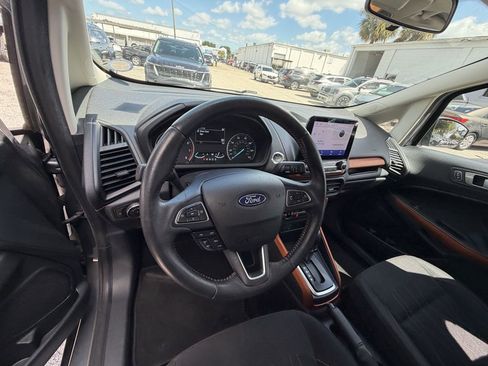 Used 2021 Ford EcoSport SE w/ SE Appearance Package FWD image 18