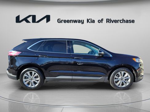 Used 2024 Ford Edge Titanium image 7