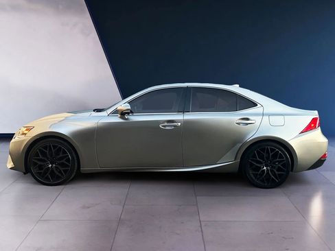 Used 2014 Lexus IS 250 4dr Sport Sdn Auto RWD w/ Premium Package image 2