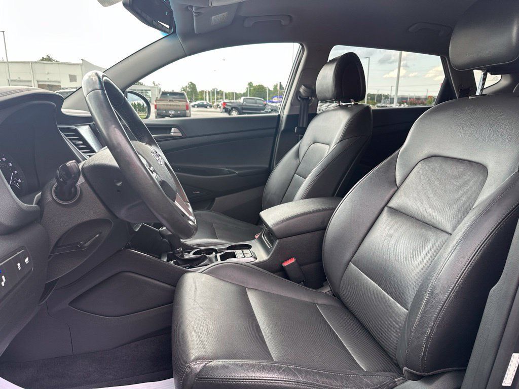 Used 2018 Hyundai Tucson Limited w/ Cargo Package FWD image 25