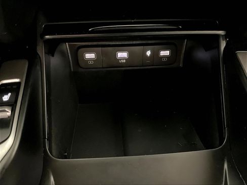 Used 2023 Kia Sorento S FWD image 16