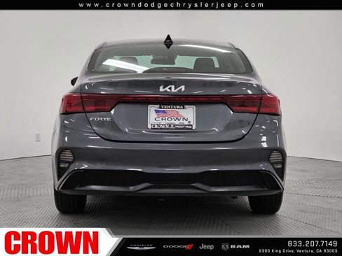 Used 2024 Kia Forte LXS image 6