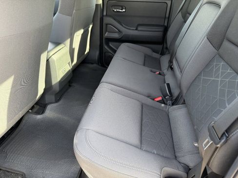 New 2026 Nissan Frontier SV w/ Tow Package image 18