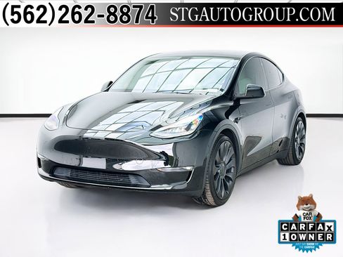 Used 2022 Tesla Model Y Performance AWD/4WD image 1