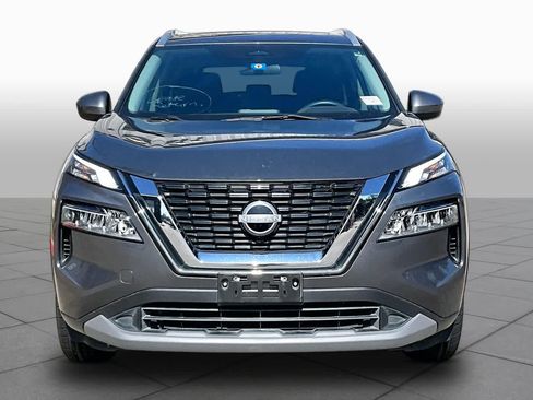 Certified 2023 Nissan Rogue SV w/ SV Premium B Package FWD image 4