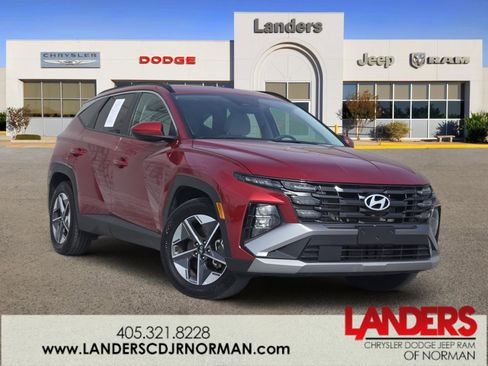 Used 2025 Hyundai Tucson SEL image 1