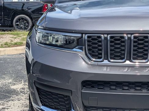 New 2026 Jeep Grand Cherokee L Laredo RWD image 9