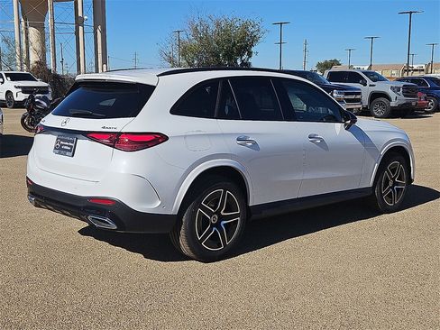 Certified 2026 Mercedes-Benz GLC 300 4MATIC image 8