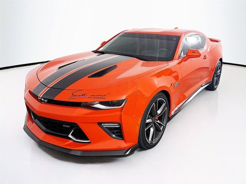 Used 2018 Chevrolet Camaro SS w/ Hot Wheels Edition image 1
