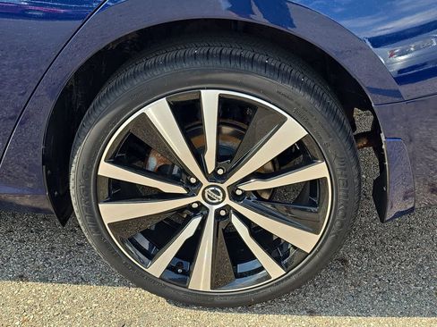 Used 2020 Nissan Altima 2.5 Platinum image 37