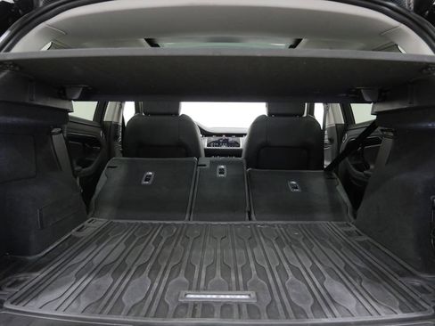 Used 2020 Land Rover Range Rover Evoque SE AWD/4WD image 27