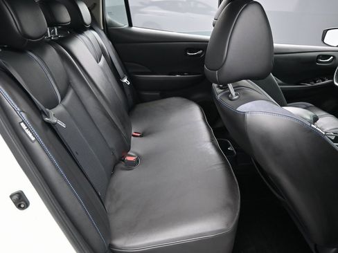 Used 2022 Nissan Leaf SL Plus image 32