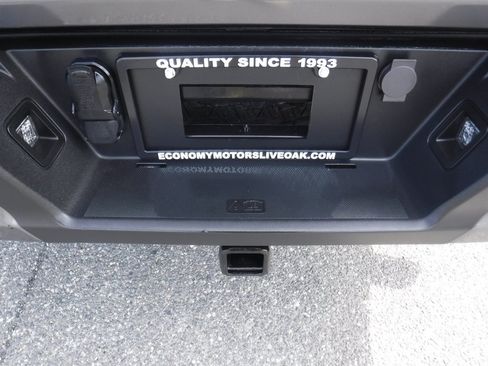 Used 2023 Ford F150 Platinum RWD image 7