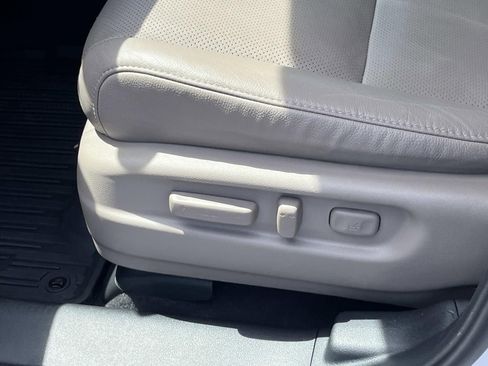 Used 2021 Honda Pilot Elite image 29