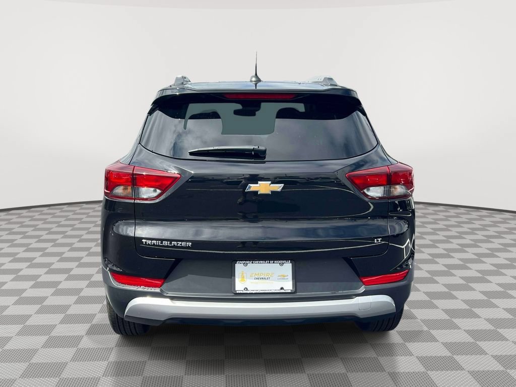 Used 2024 Chevrolet TrailBlazer LT FWD image 6