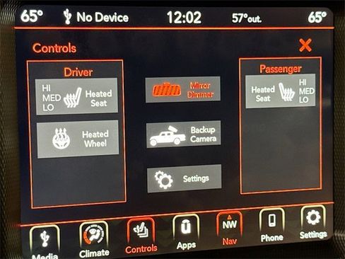 Used 2022 Jeep Gladiator Rubicon w/ Cold Weather Group image 22