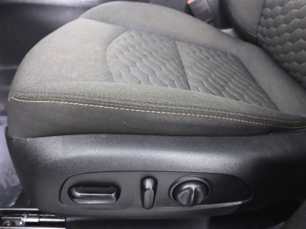 Used 2020 Chevrolet Equinox LT AWD/4WD image 27