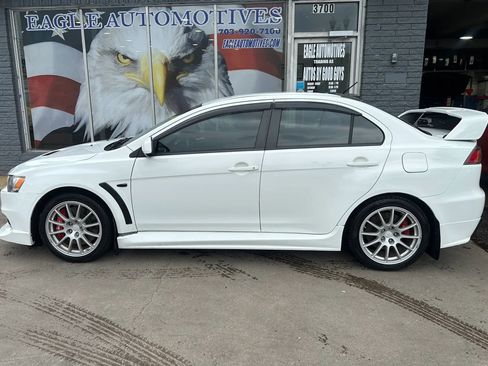 Used 2014 Mitsubishi Lancer Evolution GSR AWD/4WD image 6