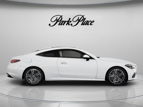 Certified 2026 Mercedes-Benz CLE 300 4MATIC Coupe image 26