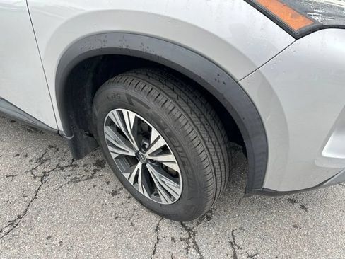 Certified 2023 Nissan Rogue SV w/ SV Premium B Package AWD/4WD image 9