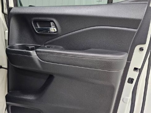 Used 2019 Honda Ridgeline RTL-E image 19