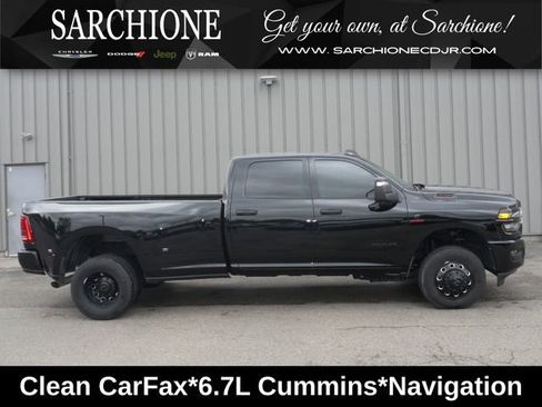 Used 2025 RAM 3500 Big Horn AWD/4WD image 1