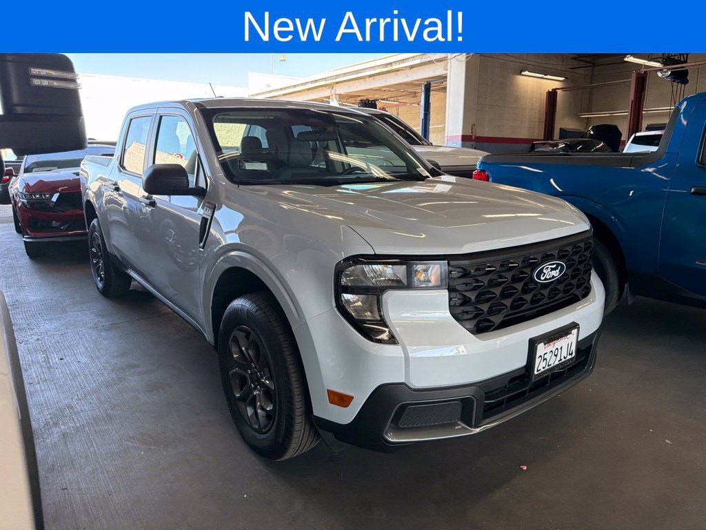 Used 2026 Ford Maverick XLT FWD image 1