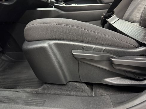 New 2026 Chevrolet Equinox LT w/ Safety and Technology Package AWD/4WD image 23