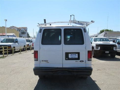 Used 2013 Ford E-150 and Econoline 150 image 3