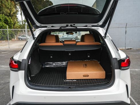 New 2026 Lexus RX 350h AWD/4WD image 25