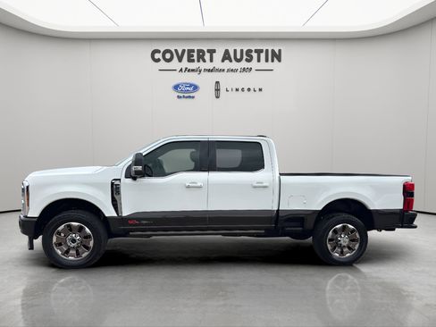 Used 2025 Ford F250 King Ranch AWD/4WD image 2