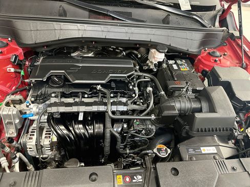 Used 2025 Hyundai Kona SEL AWD/4WD image 34