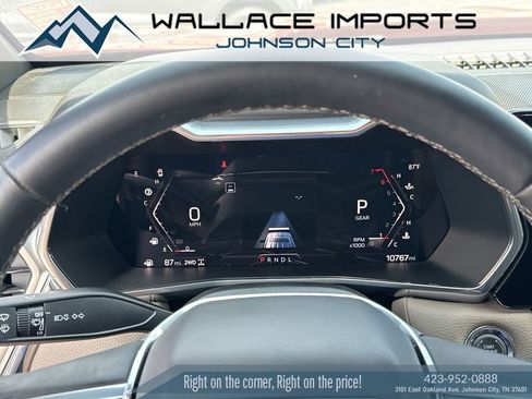 Used 2026 GMC Canyon Denali AWD/4WD image 33