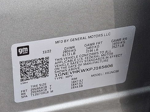 Used 2023 Chevrolet Traverse LT AWD/4WD image 28