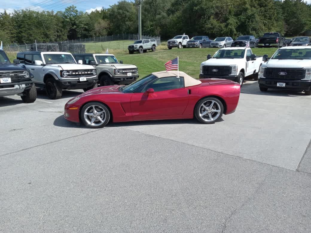 Used 2011 Chevrolet Corvette Convertible w/ Preferred Equipment Group RWD image 4