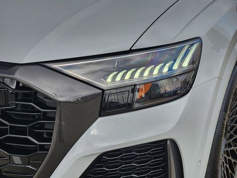 Used 2021 Audi RS Q8 image 9