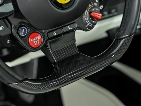 Used 2020 Ferrari F8 Tributo RWD image 21